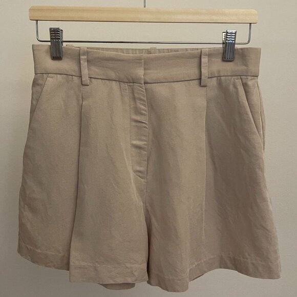 H&M Shorts - Like New - Picture 1 of 2